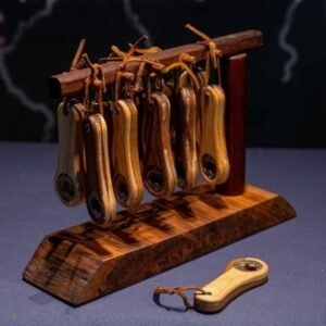 Abridor de Garrafa Manual em Madeira - Matos Wood