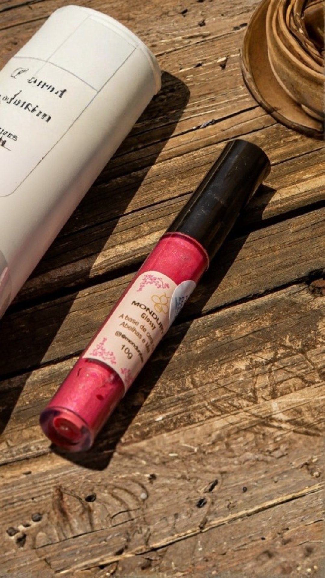 Gloss Labial de Mel e Própolis – Meliponário Mondury