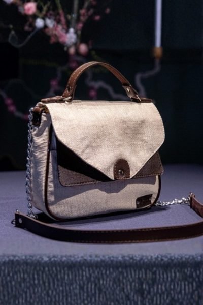 BOLSA LÍVIA